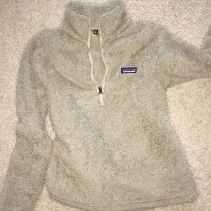 PATAGONIA QUARTER ZIP SWEATSHIRT